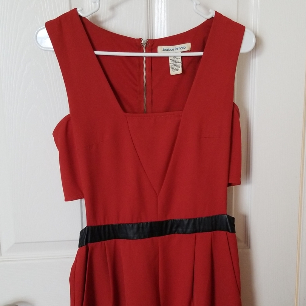 ♥️ Jumpsuit / Romper in Red with Black Leather